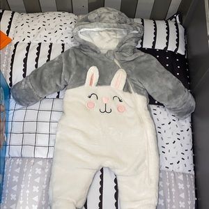 Babygirl snow suit